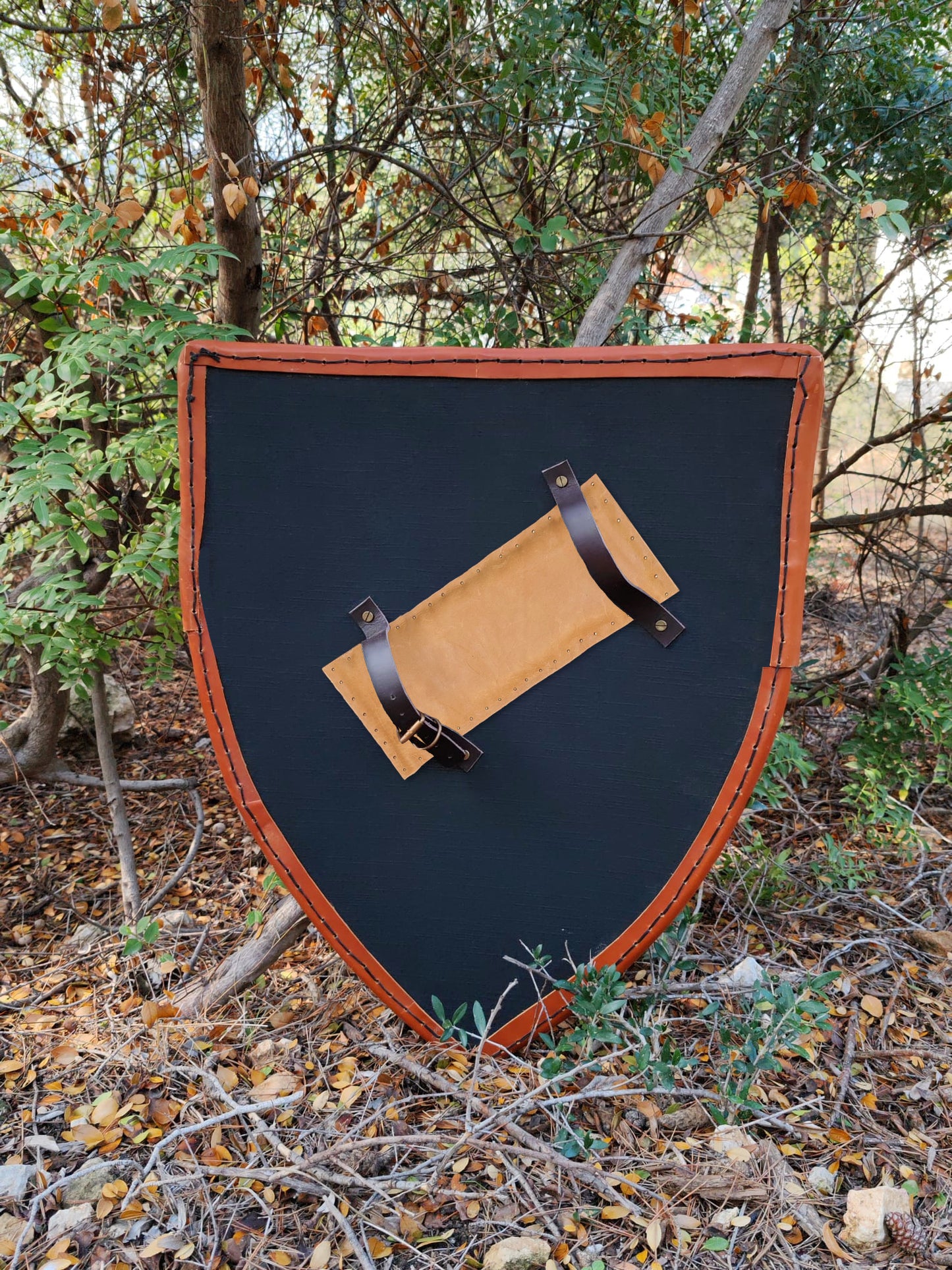 Escudo medieval funcional Francés (Buhurt, LARP)